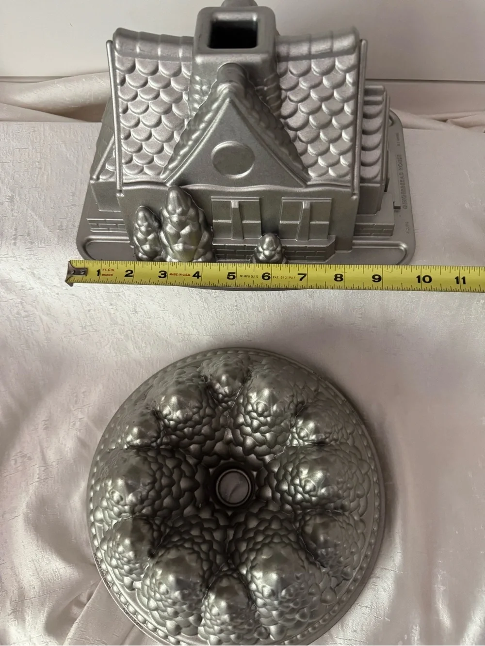 Nordic Ware Gingerbread House & Pine Forest Bundt Cake Mold Set